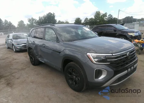 2024 Volkswagen Atlas 2.0T Peak Edition Se W/Technology from USA, damaged, VIN 1V2CR2CA8RC561771